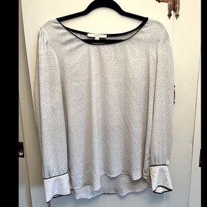 LOFT black and white top. Size medium.